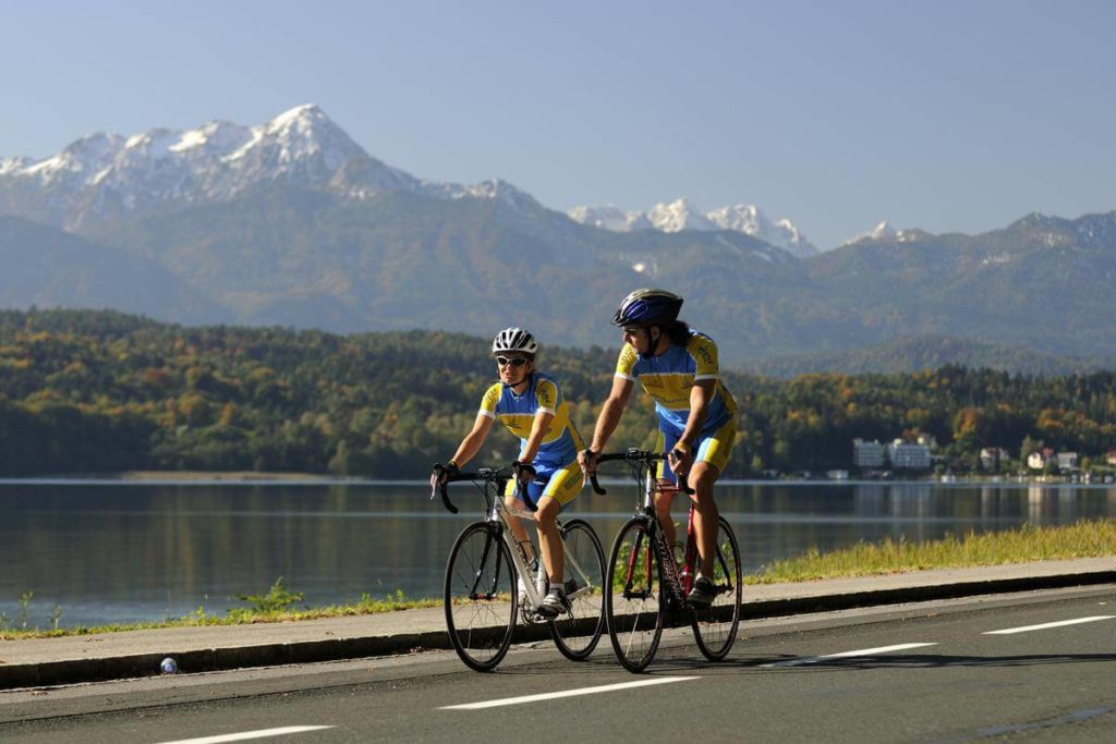 bike at Woerther lake - biking on holiday