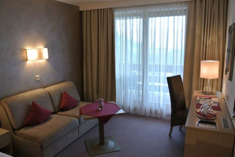 Urlaubszimmer Genusslust - D - Deihotel Schoenblick Woerthersee
