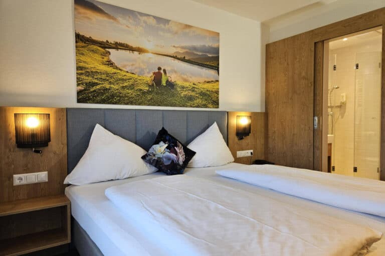 Doppelzimmer Economy - Zimmer Economy - kleines Zimmer